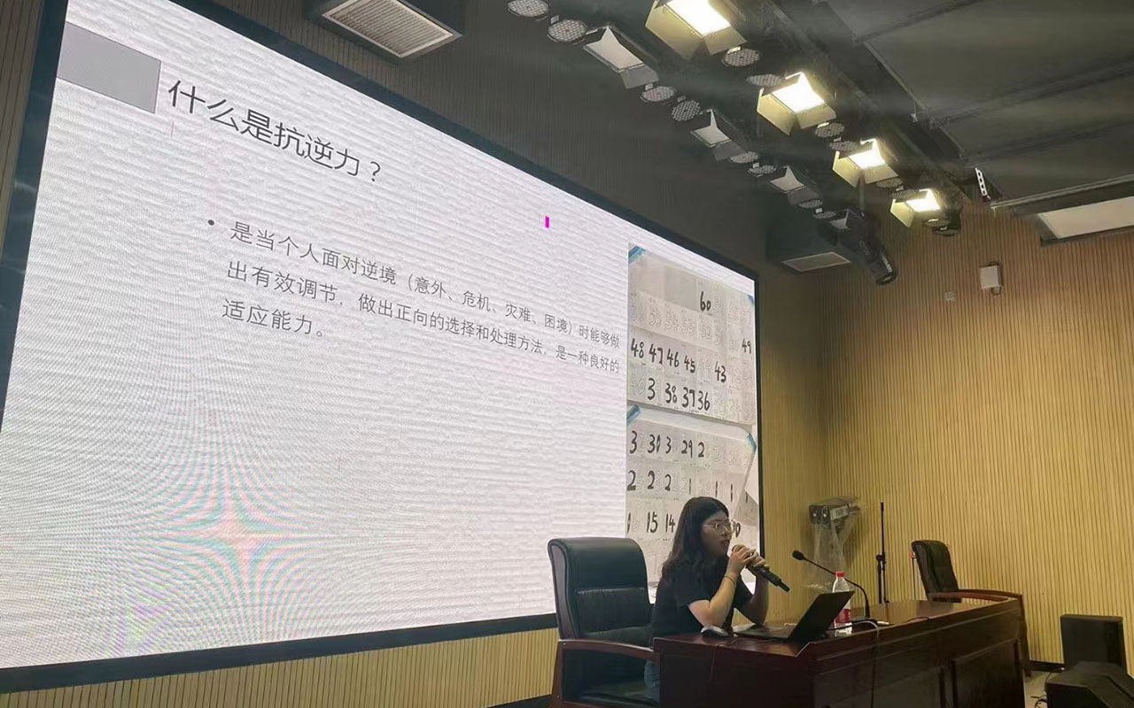 绥化董玉娣中学